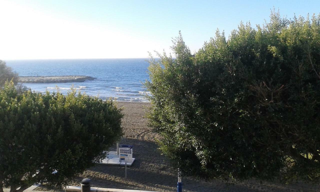 Beachfront House Málaga Eksteriør bilde